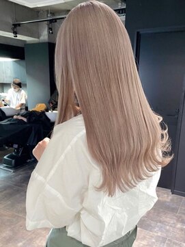 ペレ 栄店(PELE) ミルクティーベージュ/ふんわりカール/ヘルシースタイル