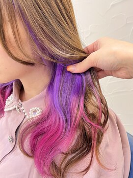 ウーロス(uros.) 【SENA】インナーカラーグラデーション ピンク パープル