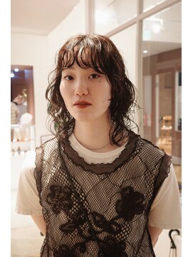 ツナグ(tsunagu) ミディアムレイヤー×パーマ