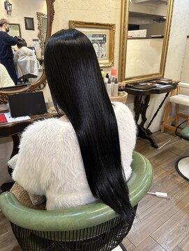 ベレッタ 枚方店(veretta.) ミネコラ×艶色 担当:ばば/ストレートヘア/黒髪ロング/ツヤ髪