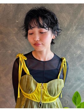 カナデ(kanade) ウルフ