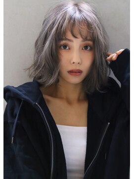 マルフェ 天王寺(marfe) 【marfe】ブリーチ＿ダブルカラー＿シルバーグレージュ＿ボブ