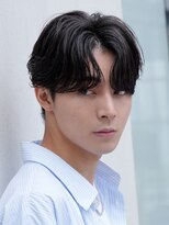 フィフス 大分(fifth)&nbsp;大分メンズ骨格矯正カットセンターパートニュアンスパーマ