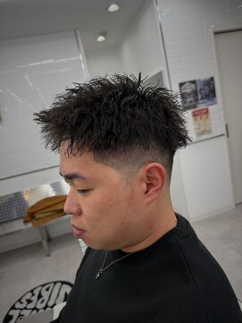 ダムディートウキョウ 心斎橋店(DAMDEE TOKYO) ツイストパーマ