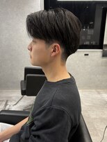 リオールバイニアウ(RE:ALL by Niau) MEN’S HAIR/波巻きツイストスパイラル/リバースセンターパート