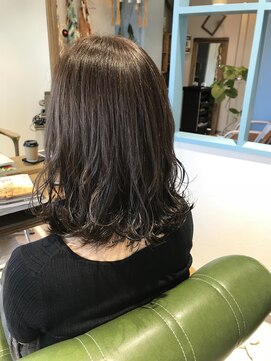 ピーシーエイチ(P.C.H) カラー