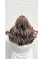 シュプバイトゥーミー(sup.by tomee)&nbsp;グレージュ【担当　末吉】