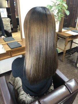 キャラ 池袋本店(CHARA) ブリーチ毛×縮毛矯正ロングスタイル【キャラ】