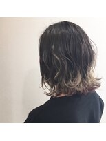 オズギュルヘア(Ozgur hair)&nbsp;ボブ×グラデーション×インナーピンク