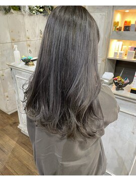 ニコ(nico...) シルバーグレージュ　バレ