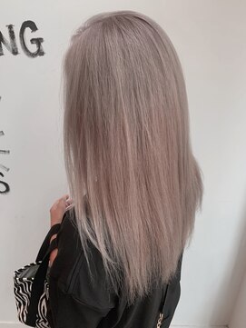 ヘアーデザインルアナ(Hair design Luana.) ハイトーングレージュ