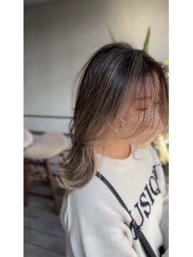 リバレッジ 広尾(Leverage) 大人ハイライトグレージュカラー【広尾/恵比寿】担当：柴崎