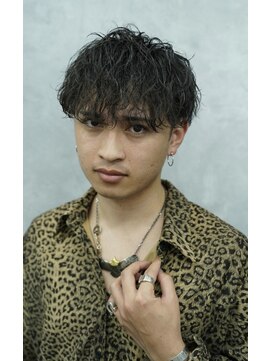 クロムトウキョウ ザ バーバー ネオン 新宿店(CHROM TOKYO the Barber ne/on) Vマッシュ/波巻きパーマ/マッシュヘア