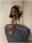 個性派ハイポニー編み下ろし