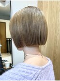 前下がりボブ 切りっぱなしボブ ショートボブ 縮毛矯正 髪質改善