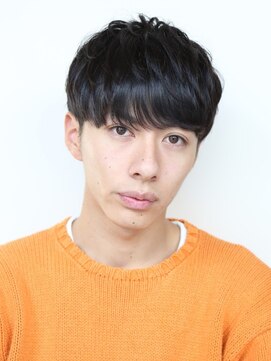 クラルス(Clarus) タイトな丸みのメンズショート【中山】