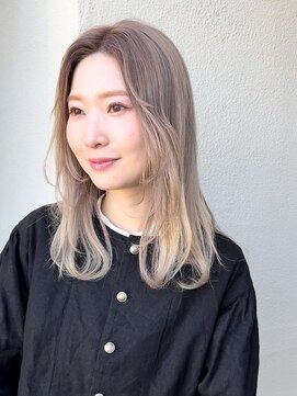 ドール(DOLL) 【ダメージレス】ミルクティベージュ