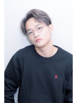 チャンドット(chan.) ≪chan.≫メンズカット刈り上げツーブロックブリーチカラー