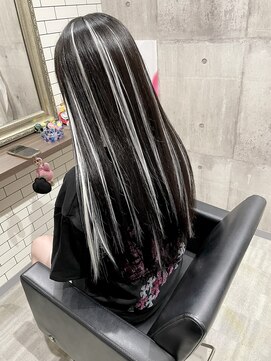 ディベック(Dvec) ストレートハイライトスタイル☆