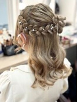 ベストシーン 新浦安店(Best Scene)の写真/【早朝料金なし・新浦安駅5分】ヘアメイクで気持ちをあげて遊びたい！アレンジ豊富！