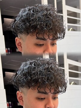 髪屋 紬 メンズ/メンズカット/メンズパーマ/スペインカール
