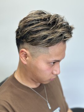 ケーファクトリー(K-FACTORY) フェード/ハイライト/短髪