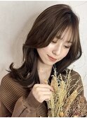 20代シースルーバングオリーブカラー外ハネミくびれミディ