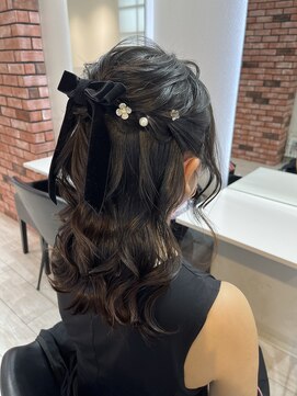 ディティカ サウ(Dityca sow) half up