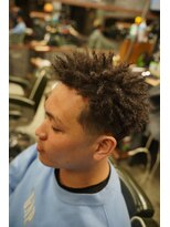 フォーコーナーズカットショップスリーセント 栄(FourCornersCutShop 3/cent)&nbsp;スパイキーアフロ