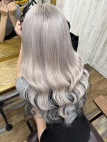 ヘアスタジオワン 藤沢店(HAIR STUDIO ONE)&nbsp;シルバー　エクステ　ローライト