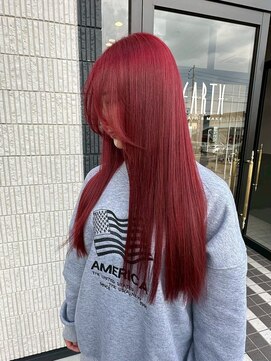 アース 星ヶ丘店(HAIR & MAKE EARTH) 鮮烈な発色「チェリーレッド」で圧倒的な存在感を
