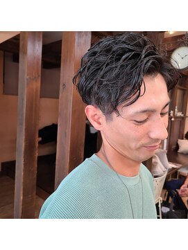 モアムー(Moremuu) メンズ　大人パーマ