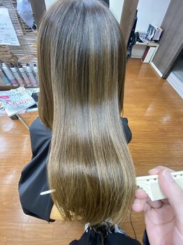 ヘアー ステージ トゥルース(hair stage TRUTH)の写真/カラーやパーマでの髪のダメージにお悩みの方にオススメ！髪質改善トリートメントで芯から潤う髪に♪