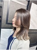 愛されレイヤーグレージュ