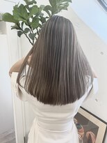 ヴィフ 大船(VIF)&nbsp;バレイヤージュ/ハイライト/ダブルカラー/ケアブリーチ/ボブ