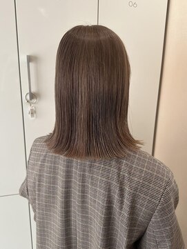 フィグバイアルテフィーチェ(fig by artefice) ナチュラルブラウンベージュカラー