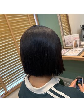 クロエ バイ ラヴィズム(CLOE by LUVISM) カット、イルミナカラー