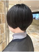 襟足スッキリショート　ひし形ショート　前下がりショート