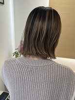 デルタ(Delta)&nbsp;#ハイトーン#切りっぱなしボブ#バレイヤージュ#ベージュ