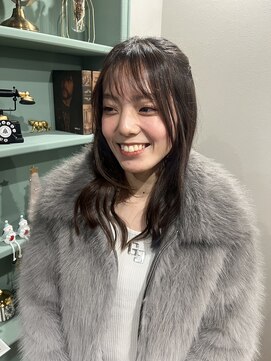 ウィーク 梅田(UiiC) 大人ガーリー 韓国風ハーフアップ uiic umeda 中沢恵理