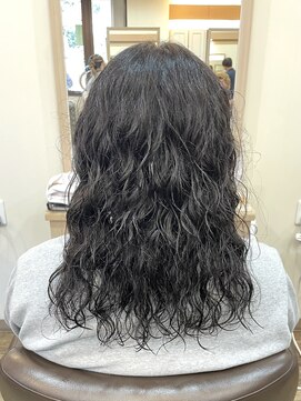 アルターリール(aL ter Rire) MEN’S HAIR/波巻ツイストスパイラル/フェザーパーマ/中村