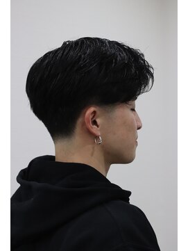 バーバーライラック(BARBER Lilac) テーパーフェード