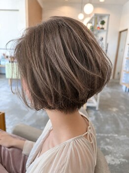 ボンドヘアステージ 良福寺店(BOND hair stage)の写真/ショートにしたいけど不安な方へ♪骨格・髪質・クセを見極め、あなたに似合う扱いやすいショートをご提案！