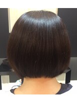 ディーヘアーデザイン(d.HAIR DESIGN)&nbsp;上品フォルムの大人ボブ