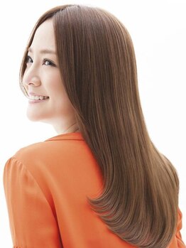 ヘアーアンドカラー ミヤ 桑園駅前店(hair & color MIYA)の写真/「クセ毛がふくらんで困っている。」「不自然なストレートになるのはイヤ。」どんなお悩みもMIYAで解決♪