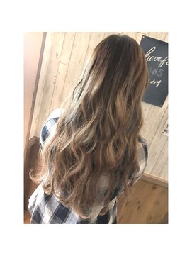 アンク クロス 関内店 【アンククロス関内】エクステandミルクティーグレージュ