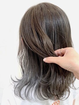 ネオリーブアオバ 高田馬場店(Neolive aoba) 【高田馬場/aoba】インナーカラーグレー