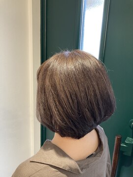 キー(KEY) グラデーションボブ