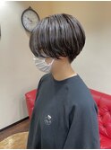丸み刈り上げショートボブ、ハイライト