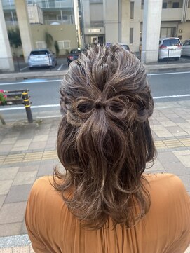 アイズ(Aizu) 【Aizu 蒲原】リボンハーフアップ